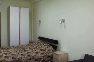 Гостиница Верхний Миз Можайск Люкс для 3 взрослых-2